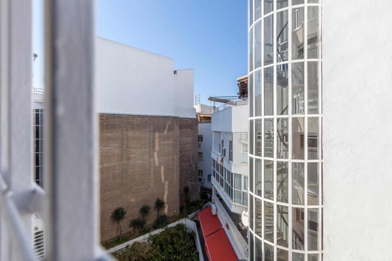 Acogedor Apartamento Junto A La Plaza Del Salvador Seville Luaran gambar