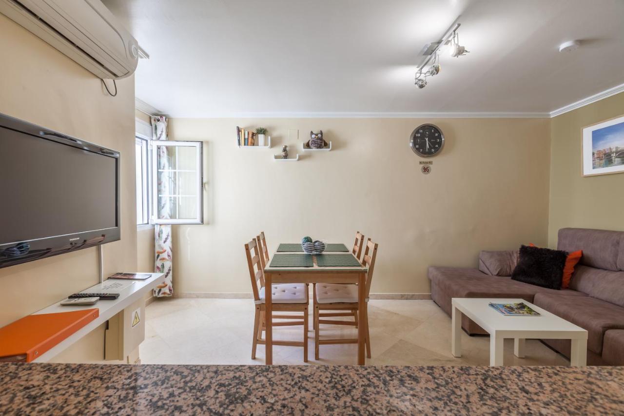 Acogedor Apartamento Junto A La Plaza Del Salvador Seville Luaran gambar